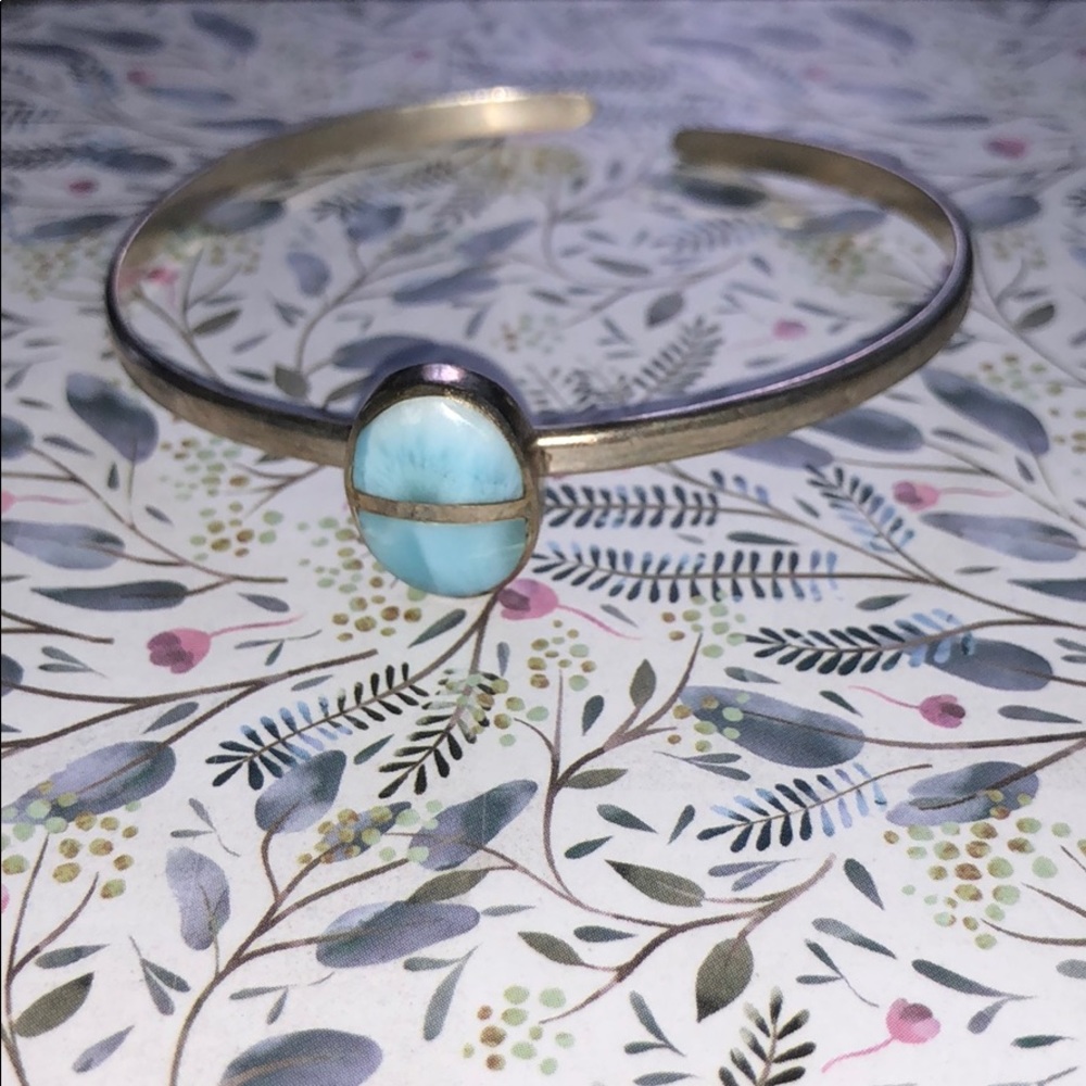 Blue opal metal bracelet